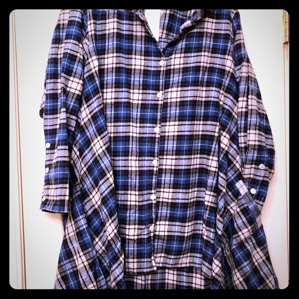GiGi tunic by Tulip clothing